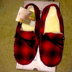 BearPaw RedPlaid Slipper- Brand  New in box